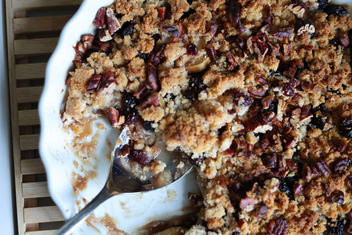 Apfel-Cranberry Crumble mit Maronencreme - passion patisserie