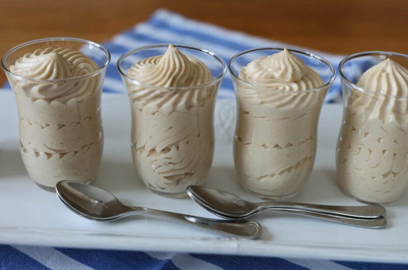 Confiture de Lait- Mousse mit Kaffee