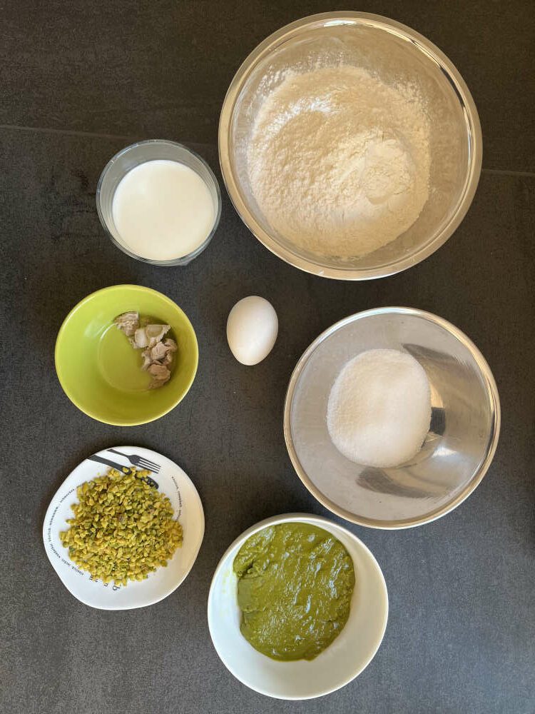Die Zutaten für die Pistazien Babka
