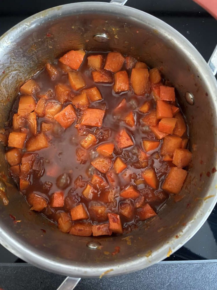 Das Chutney ist jetzt fast fertig