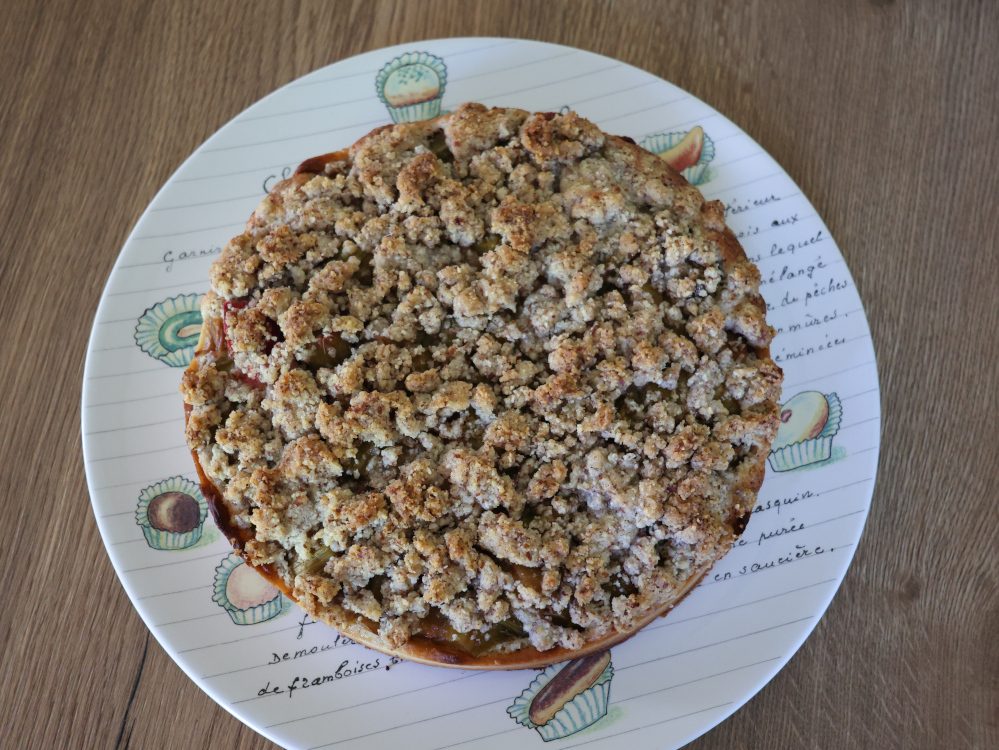 Rhabarber Tarte mit Streuseln