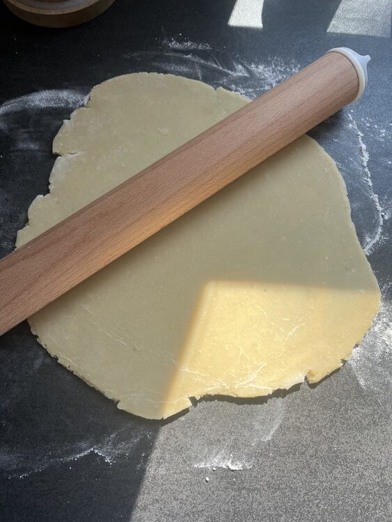 Der Teig für die Erdbeer Tartelettes